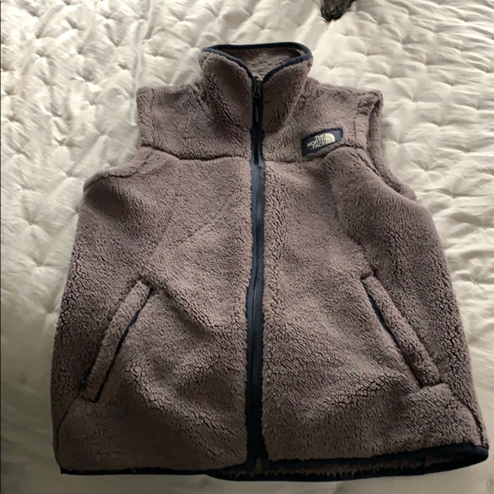 North Face women’s vest